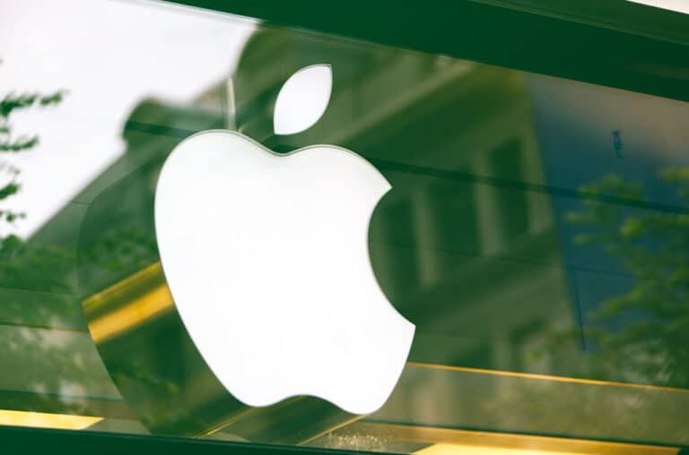 Apple Bites Into Bonds Market To The Tune Of $14bn Apple Bites Into Bonds Market To The Tune Of $14bn